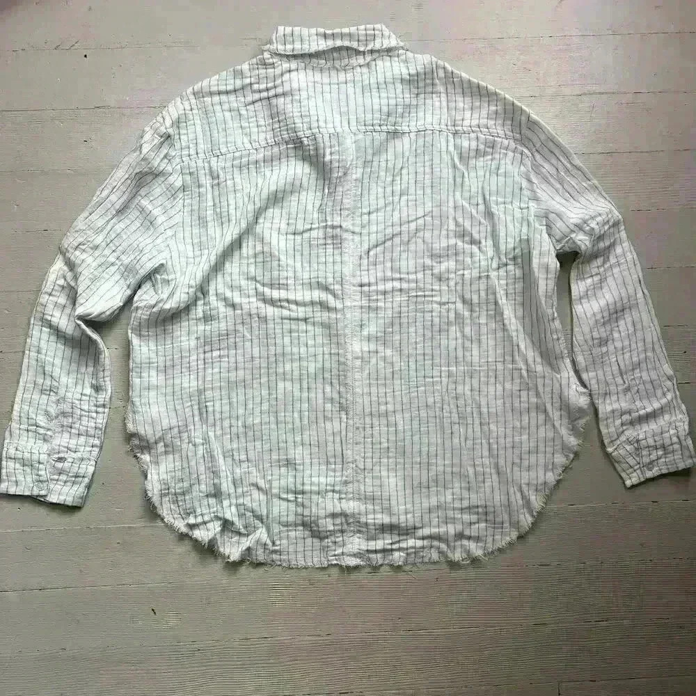 Millibon Long Sleeve ButtonUp W/ Blue Grey Stripes Gauze Textured Frayed Bottom - Picture 7 of 10